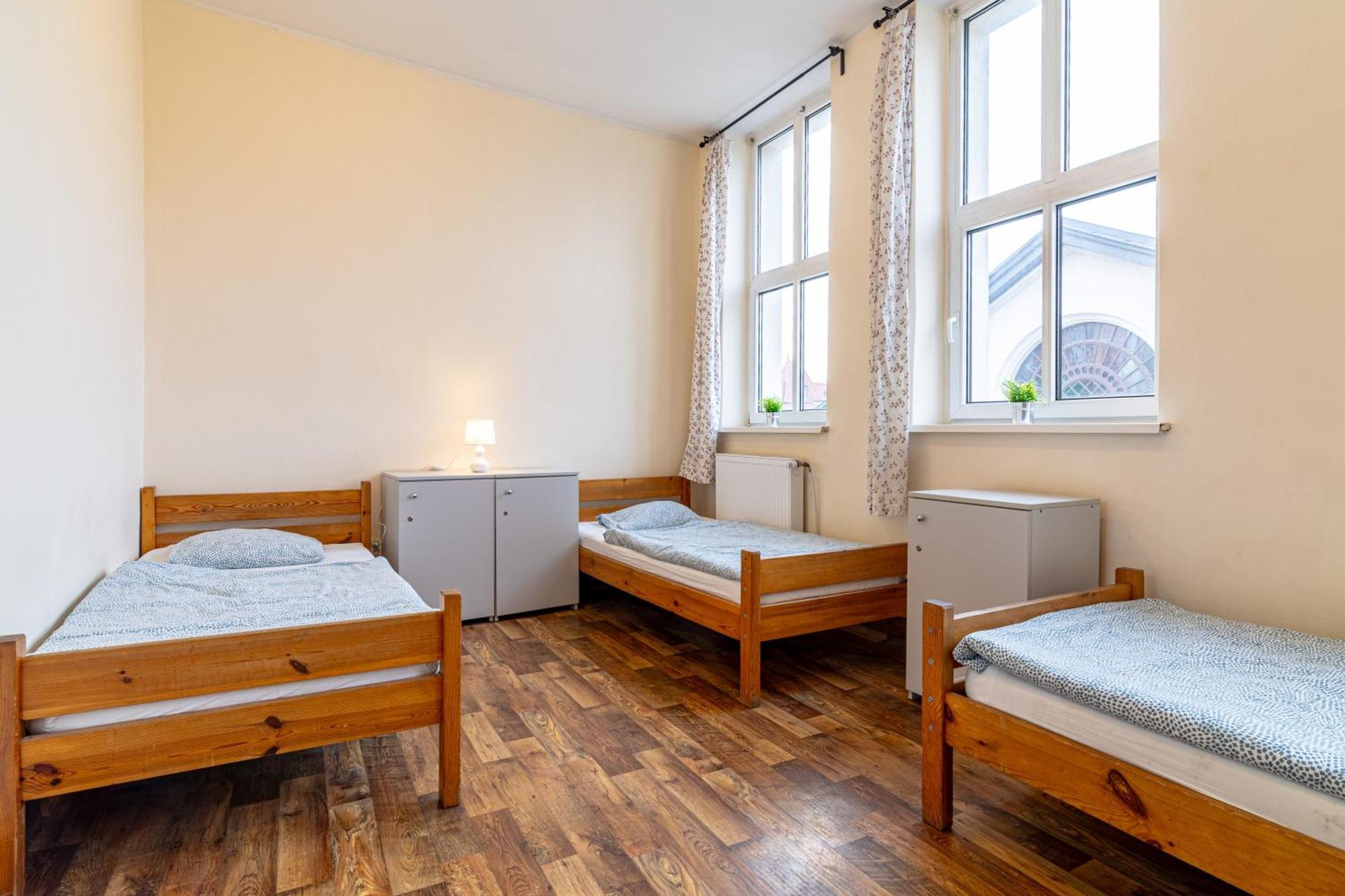 Hostel Orange Plus Torun Exterior photo